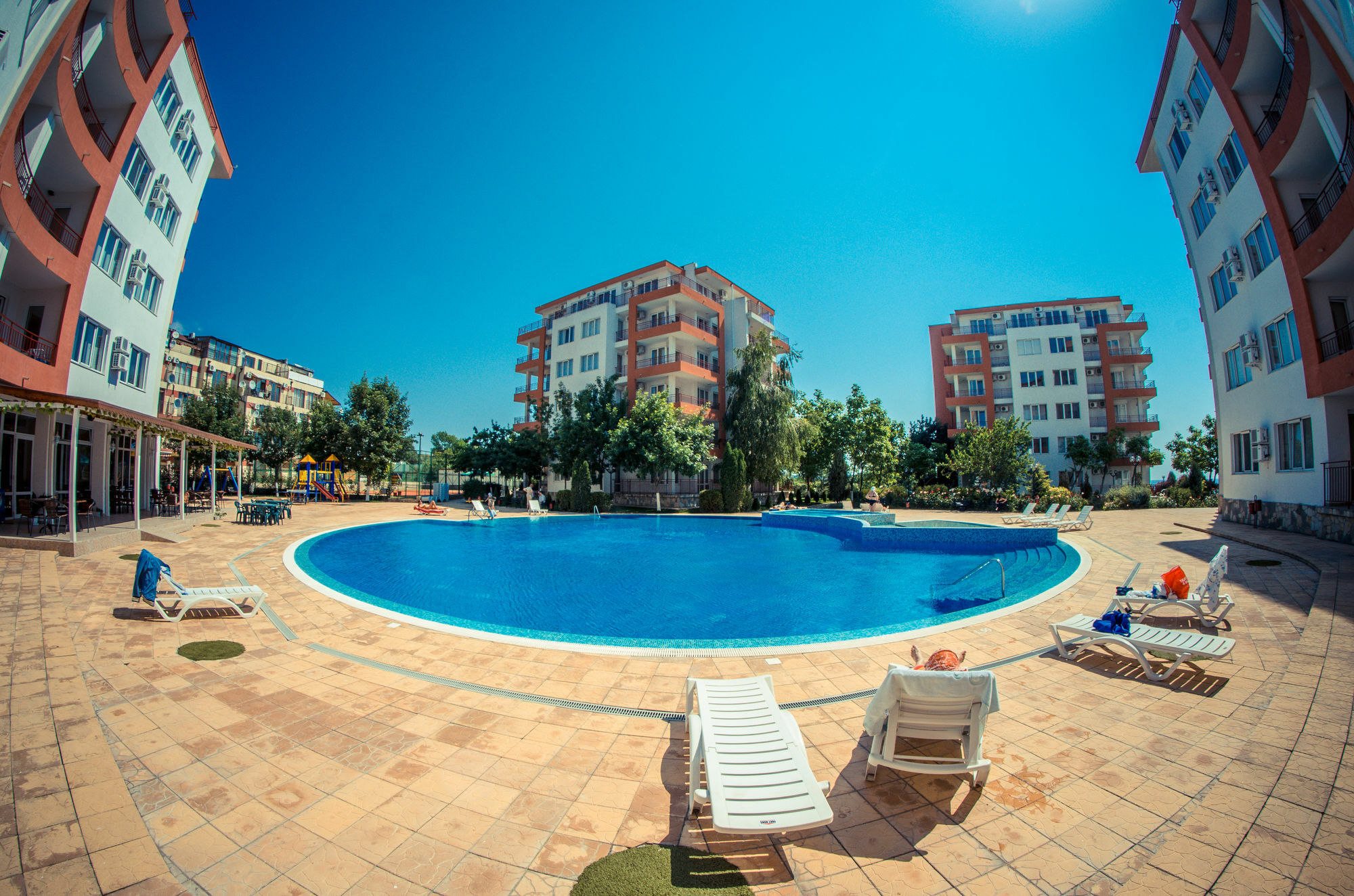 Riviera Fort Beach Равда Екстериор снимка